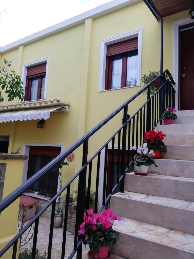 Nel Cuore Del Centro Storico Cagliari Exterior photo